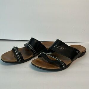 Merrell Women’s Shundra Slip on Sandals in Black size 6